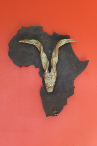 Escultura intitulada "Trophée d'Afrique:…" por Claude Germain, Obras de arte originais, Metais