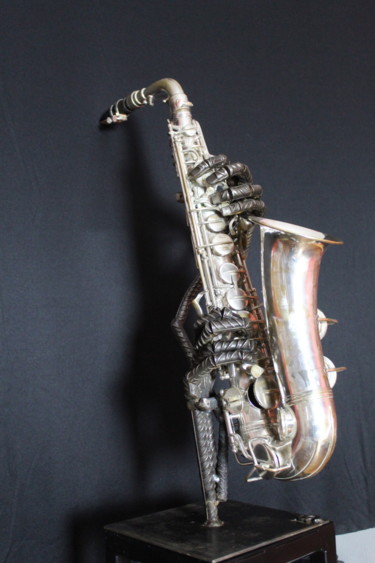 Sculpture titled "Le SAX de Jean" by Claude Germain, Original Artwork, Metals