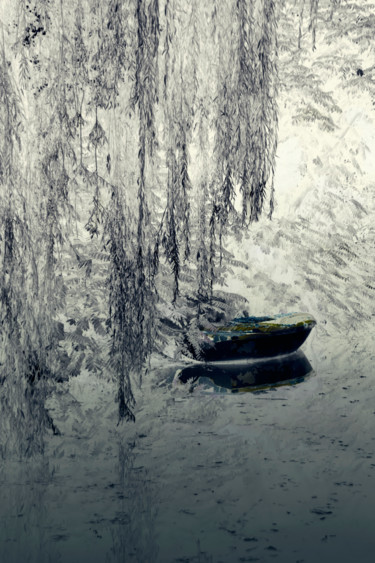 Photographie intitulée "Bateau-sur l'eau-…" par Chupalia, Œuvre d'art originale