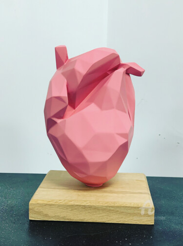Sculpture titled "Heart pink" by Cobo, Original Artwork, Spray paint