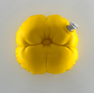 雕塑 标题为“Yellow Bubble lips” 由Comicada, 原创艺术品, 树脂