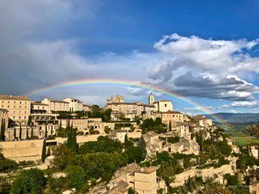 Photographie intitulée "Gordes en Luberon s…" par Kargo, Œuvre d'art originale, Photographie numérique