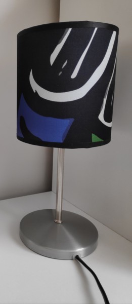 纺织艺术 标题为“lampe de chevet n°2” 由Selda, 原创艺术品, 布
