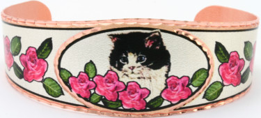 Artisanat intitulée "Cat Bracelets" par Jenn Webb, Œuvre d'art originale, Bijoux