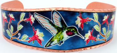 Artesanato intitulada "Colorful Hummingbir…" por Jenn Webb, Obras de arte originais, Jóias