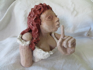 Sculpture intitulée "chuuut !" par Corinne Pleindoux, Œuvre d'art originale, Argile