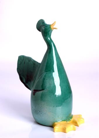 Sculpture titled "OISEAU CHANTEUR VERT" by Corinne Chevalier, Original Artwork, Terra cotta