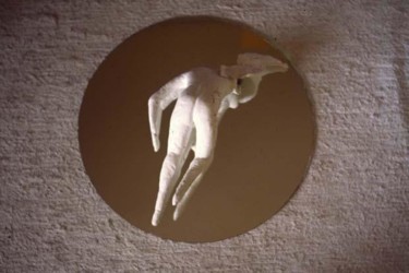Escultura intitulada "Free fall" por Cristina Oliveira, Obras de arte originais, Média Mixtas