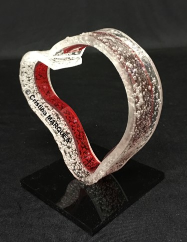 Sculpture titled "Lovely Heart" by Cristina Marquès, Original Artwork, Plastic