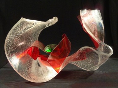 Escultura intitulada "Offering" por Cristina Marquès, Obras de arte originais, Plástico