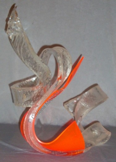 Sculpture titled "Le Cygne" by Cristina Marquès, Original Artwork, Plastic