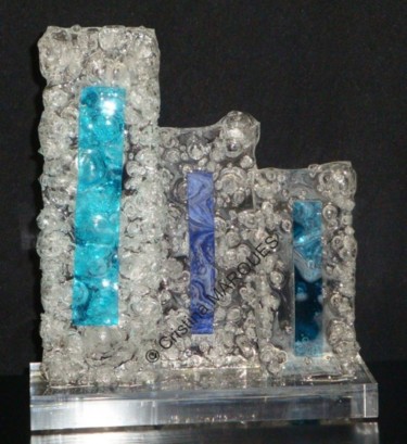 Sculpture titled "3 Blue' Ice" by Cristina Marquès, Original Artwork, Plastic