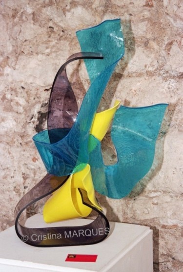 Sculpture titled "Virevolte" by Cristina Marquès, Original Artwork, Plastic