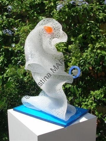 Skulptur mit dem Titel "Le Dauphin" von Cristina Marquès, Original-Kunstwerk, Kunststoff