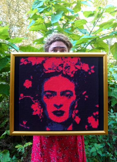 纺织艺术 标题为“Frida” 由Crochet Du Droit, 原创艺术品, 线 安装在木板上