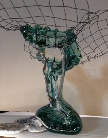 「Au pied de mon arbre」というタイトルの彫刻 Loick Maignanによって, オリジナルのアートワーク, ガラス