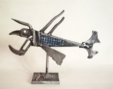 「Metal fish」というタイトルの彫刻 Musetrap Design Jugoslav Sivićによって, オリジナルのアートワーク, 金属
