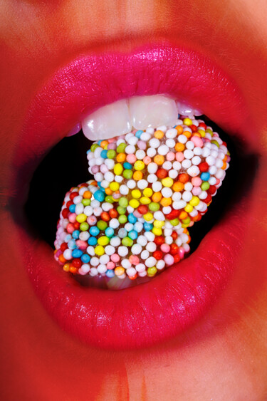 Photography titled "Bouche..." by Cyril Comtat, Original Artwork, Digital Photography