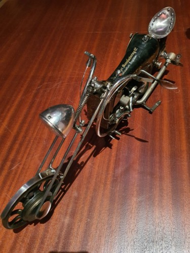 Scultura intitolato "MOTO SINGER" da D.S.A.Rt, Opera d'arte originale, Metalli