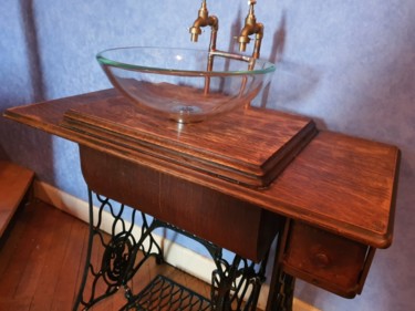 Design intitulée "Petite table de sal…" par D.S.A.Rt, Œuvre d'art originale, Meuble