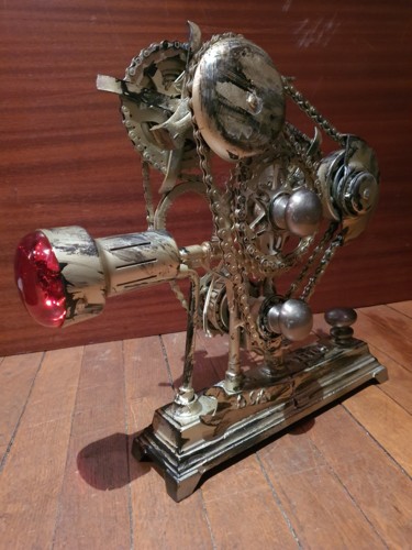 Sculpture titled "PROJECTEUR" by D.S.A.Rt, Original Artwork, Metals