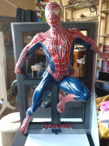 Γλυπτική με τίτλο "Spider-Man" από D.S.A.Rt, Αυθεντικά έργα τέχνης, Ρητίνη Τοποθετήθηκε στο Ξύλινο φορείο σκελετό