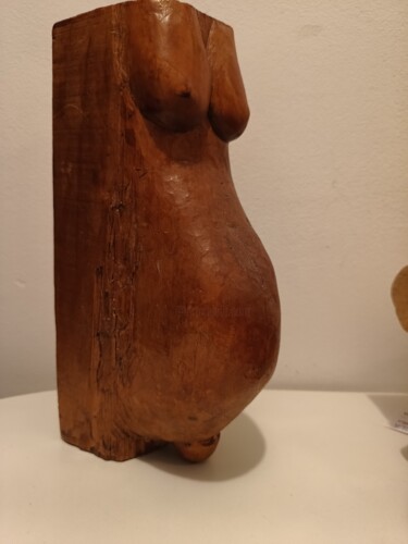 Escultura intitulada "Birth of a man" por Daddy Noob, Obras de arte originais, Madeira