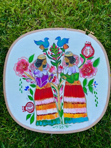 Textielkunst getiteld "Donne Albanesi from…" door Dafinë Vitija, Origineel Kunstwerk, Acryl