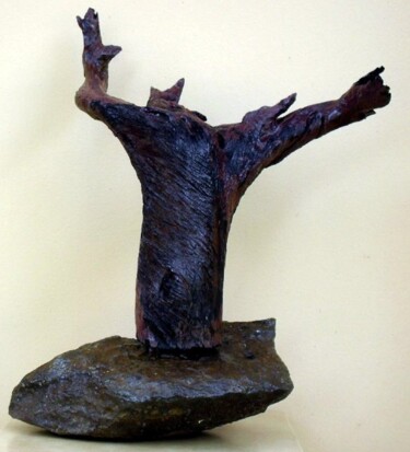 Скульптура под названием "The ruler" - Dan Civa, Подлинное произведение искусства, Дерево