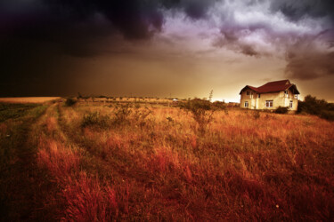 Fotografie getiteld "Sunset Storm" door Dan Lavric, Origineel Kunstwerk, Digitale fotografie