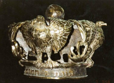 Scultura intitolato "torah crown" da Daniel Baharier, Opera d'arte originale, Metalli