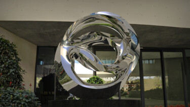 Skulptur mit dem Titel "Nexus#1" von Daniel Kei Wo, Original-Kunstwerk, Edelstahl