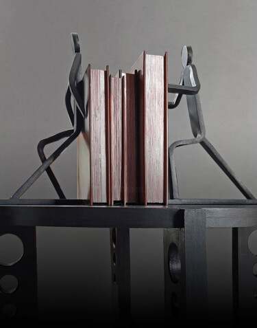 Γλυπτική με τίτλο "Livres sur table" από Daniel Le Piouff, Αυθεντικά έργα τέχνης, Μέταλλα