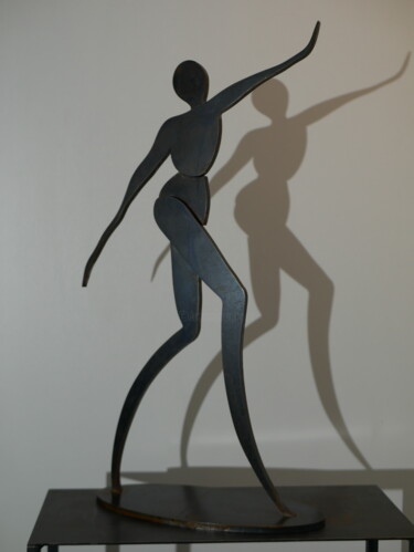 Skulptur mit dem Titel "Grâce 60" von Daniel Perreu, Original-Kunstwerk, Metalle