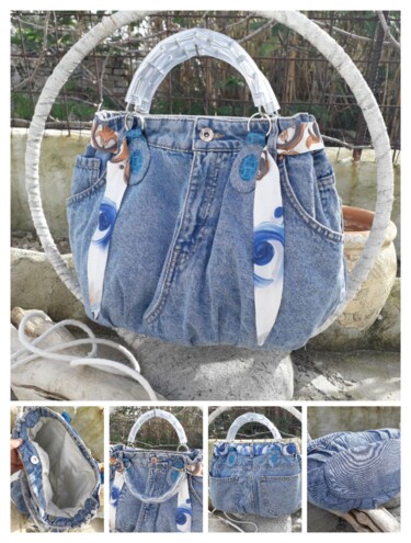 Arte tessile intitolato "Borsa in jeans" da Daniela La Rovere, Opera d'arte originale, Tessuto