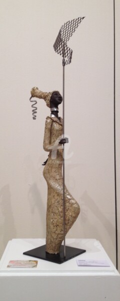 Sculpture intitulée "Guerrière Masaï" par D.J.Sculpteur, Œuvre d'art originale, Terre cuite