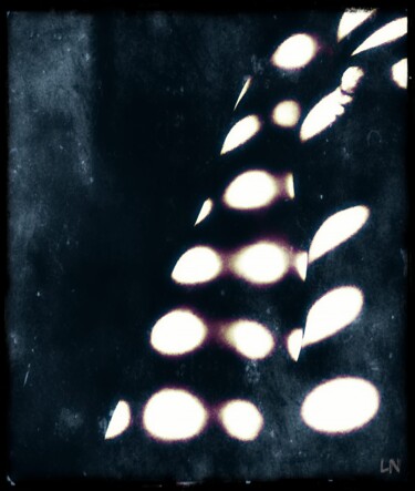 Фотография под названием "Light #6" - Hélène Broucqsault, Подлинное произведение искусства, Цифровая фотография