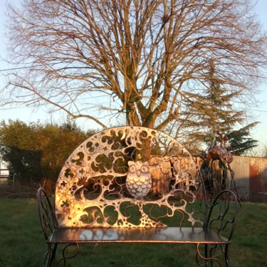 Sculpture titled "Banc Chouette" by Didier Dantras, Original Artwork