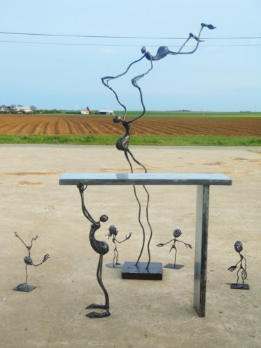 Sculpture intitulée "console-et-acrobate…" par Didier Dantras, Œuvre d'art originale, Autre