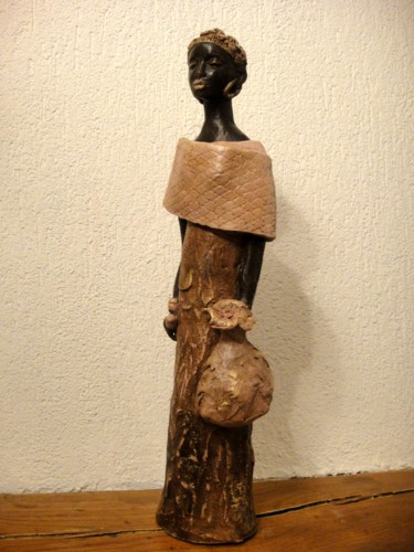 Sculpture titled "Anouck" by Danielle Benotto, Original Artwork, Terra cotta