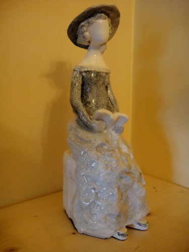 Sculpture titled "Mignonne 6" by Danielle Benotto, Original Artwork, Ceramics