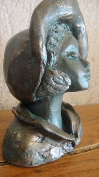 Sculpture intitulée "Badia" par Danielle Benotto, Œuvre d'art originale, Terre cuite