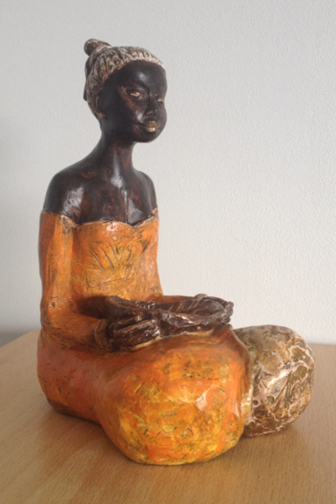 Sculpture titled "" Ida "" by Danielle Benotto, Original Artwork, Terra cotta