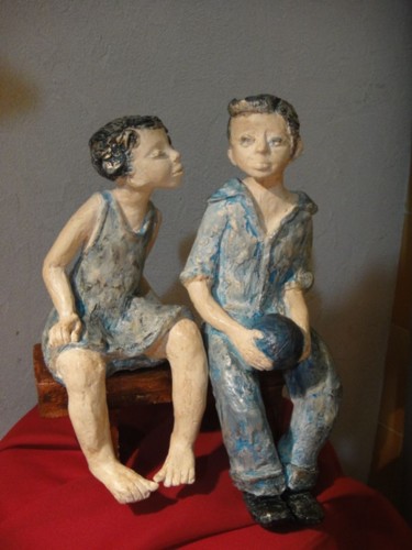 Escultura intitulada "Lili et Petit Louis" por Danielle Benotto, Obras de arte originais, Terracota