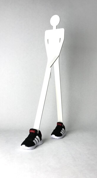 Escultura titulada "NWM New walking Man…" por David Louis Doerler, Obra de arte original, Aluminio