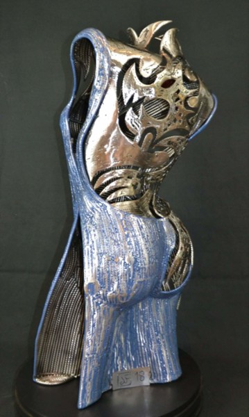 BLEUET Sculpture intitulée "BLEUET" par David Fabié, Œuvre d'art originale, Métaux