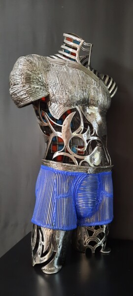 Skulptur mit dem Titel "SPARTACUS" von David Fabié, Original-Kunstwerk, Metalle