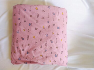 The Pillow Hugging Smoothly ! Photographie intitulée "The Pillow Hugging…" par David Hockney, Œuvre d'art originale, Photographie numérique