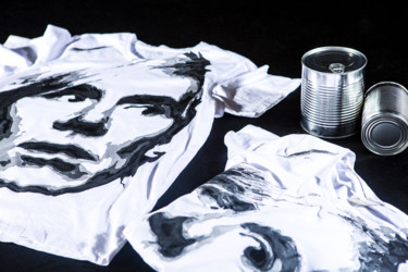 Textile Art titled "Andy Warhol  - hand…" by David Maars, Original Artwork, Clothing