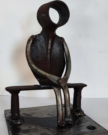 Sculpture titled "patience" by David Nativel, Original Artwork, Metals
